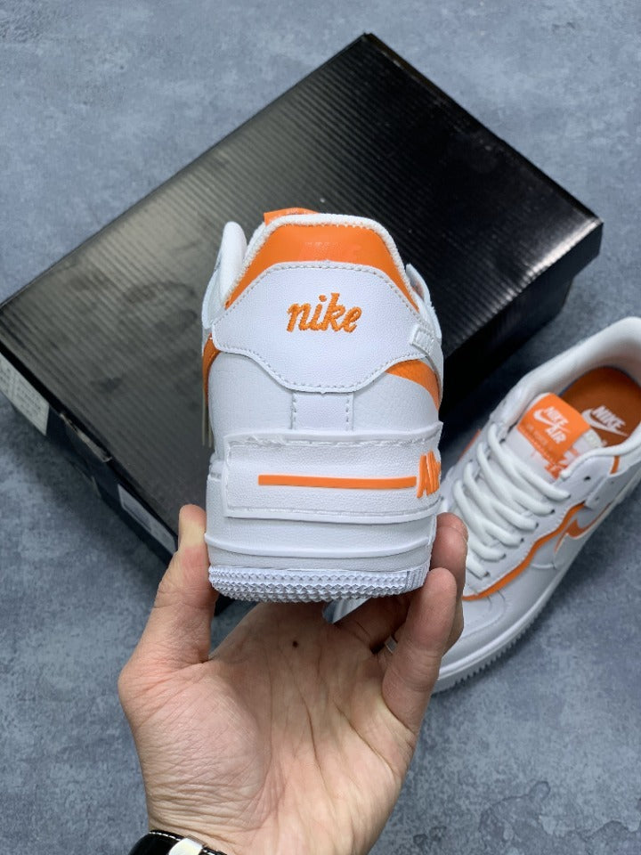 Air Force 1 Shadow Naranjas & blancas